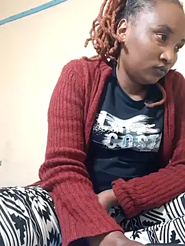 StacyGee24 online show from 02/16/25, 05:37