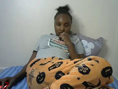 StacyGee24 online show from 09/10/25, 04:29