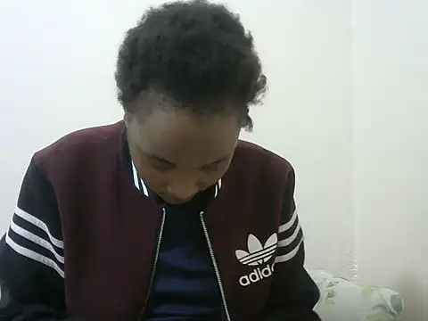 StacyGee24 online show from 09/27/25, 06:24