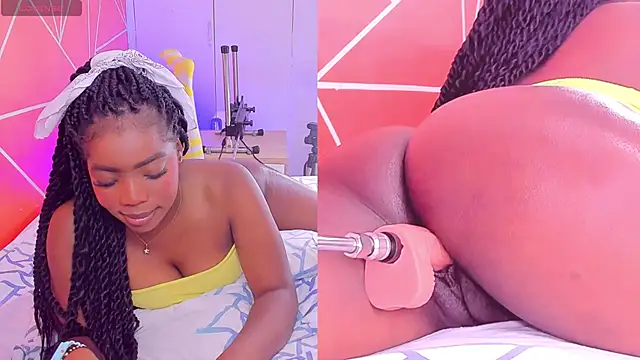 zoeethompson cm online show from 03/22/25, 11:11