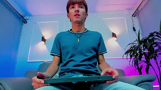 Jake evans online show from 04/14/26, 05:02