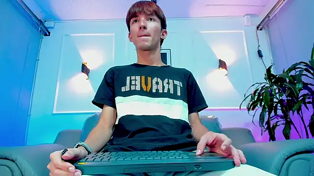 Jake evans online show from 04/17/26, 05:10