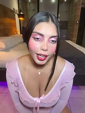 zui lu online show from 04/07/26, 01:39