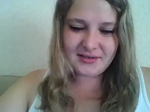 ParisMimi online show from 09/15/25, 07:41