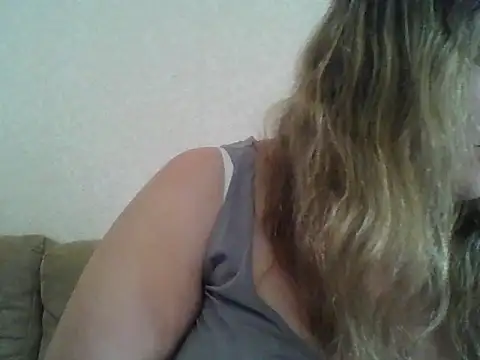 ParisMimi online show from 06/01/26, 08:16