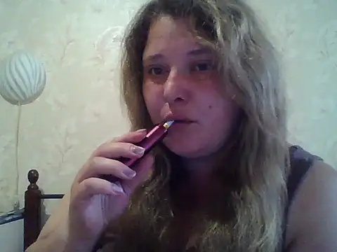 Snapshot of ParisMimi chatting on 06/10/26, 09:08 ParisMimi online show from 06/10/26, 09:08