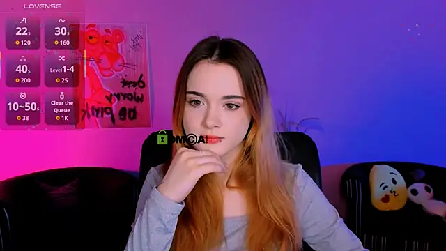 Snapshot of liana_kisses chatting on 12/19/25, 07:54 liana kisses online show from 12/19/25, 07:54