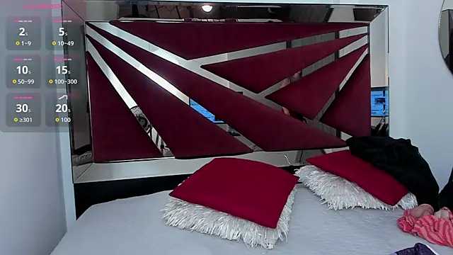 Snapshot of BarbaraKnox_ chatting on 10/24/25, 11:56 BarbaraKnox online show from 10/24/25, 11:56