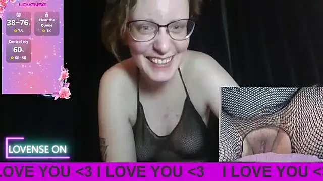 Snapshot of PernillaGirl chatting on 03/11/26, 07:20 PernillaGirl online show from 03/11/26, 07:20