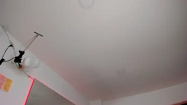 Snapshot of ChloeConnorr chatting on 02/08/25, 08:10 ChloeConnorr online show from 02/08/25, 08:10