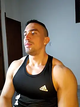 Snapshot of jhay-crux chatting on 12/16/25, 10:15 jhay-crux online show from 12/16/25, 10:15