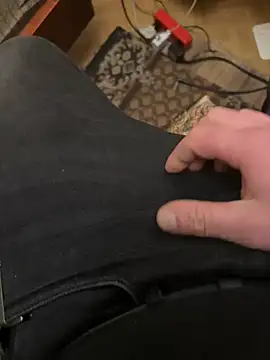 Snapshot of Ariel_Ari chatting on 01/15/25, 12:25 Ariel Ari online show from 01/15/25, 12:25