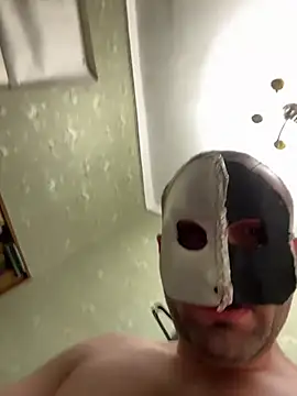 Snapshot of Ariel_Ari chatting on 02/14/25, 01:51 Ariel Ari online show from 02/14/25, 01:51