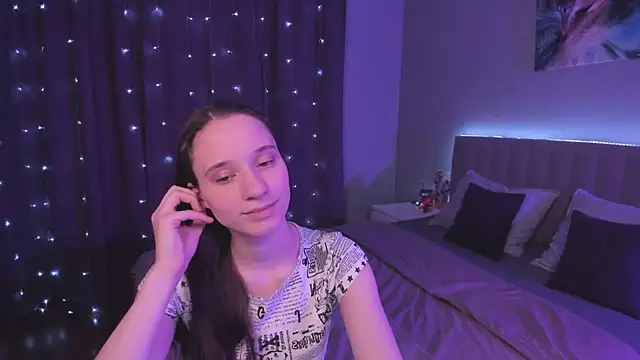 StaceySunny online show from 02/25/25, 02:11