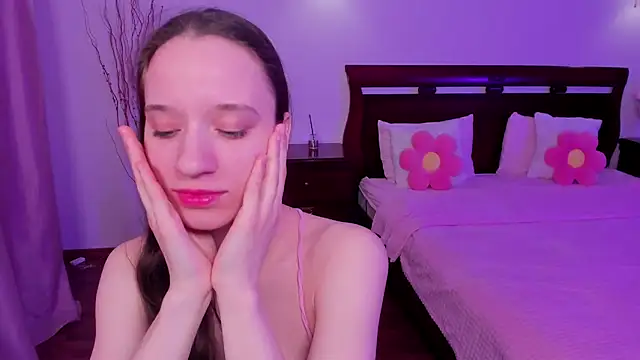 StaceySunny online show from 03/12/26, 05:08