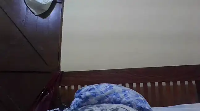 Snapshot of miss_aliyah chatting on 02/23/25, 05:12 miss aliyah online show from 02/23/25, 05:12