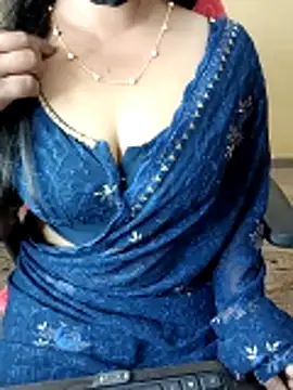 Snapshot of Adwithaa chatting on 02/18/26, 05:09 Adwithaa online show from 02/18/26, 05:09