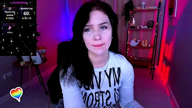 Snapshot of Lia_xxGirl chatting on 11/25/25, 10:32 Lia xxGirl online show from 11/25/25, 10:32