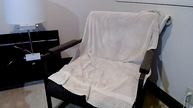 Snapshot of klownman1 chatting on 12/28/24, 05:23 klownman1 online show from 12/28/24, 05:23