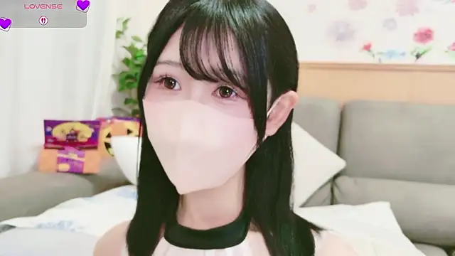 Snapshot of Conatsu chatting on 10/23/25, 06:13 Conatsu online show from 10/23/25, 06:13
