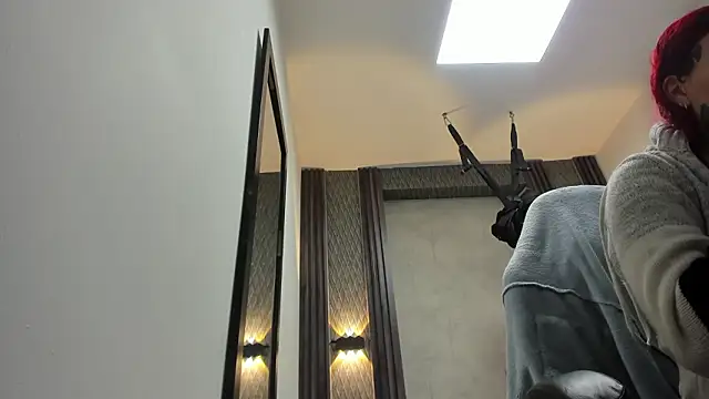 selene red  online show from 02/24/26, 12:19