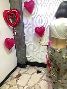 Bonnye star online show from 02/14/26, 04:31