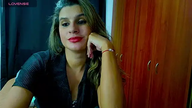 Snapshot of dalila_sexxx chatting on 03/05/25, 03:18 dalila sexxx online show from 03/05/25, 03:18