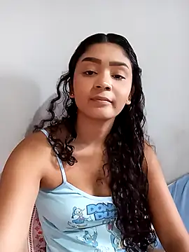 heleny901 online show from 12/15/25, 08:02