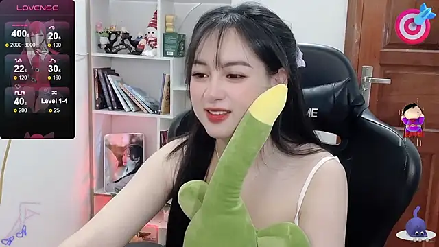 Snapshot of _Nana_20 chatting on 02/24/25, 10:58  Nana 20 online show from 02/24/25, 10:58