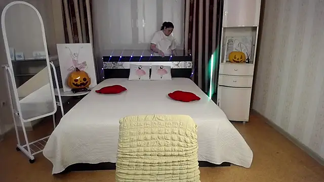 supersex 96 online show from 10/27/25, 04:44