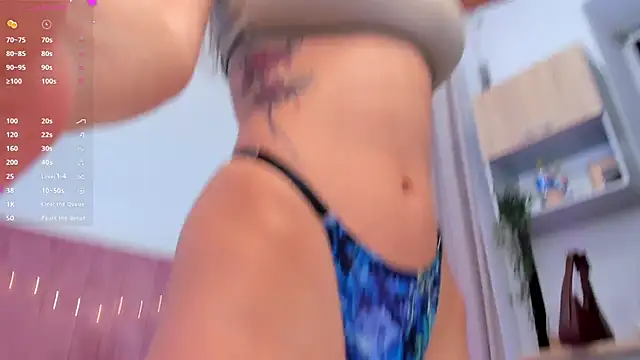 Snapshot of AprilWong chatting on 01/08/25, 09:21 AprilWong online show from 01/08/25, 09:21