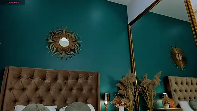 Snapshot of AprilWong chatting on 03/16/25, 12:22 AprilWong online show from 03/16/25, 12:22