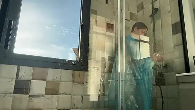 Mika Miller online show from 01/11/26, 03:06