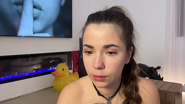 Mika Miller online show from 05/16/26, 12:18