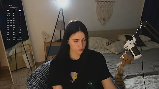 jennetdoll online show from 03/24/26, 07:41