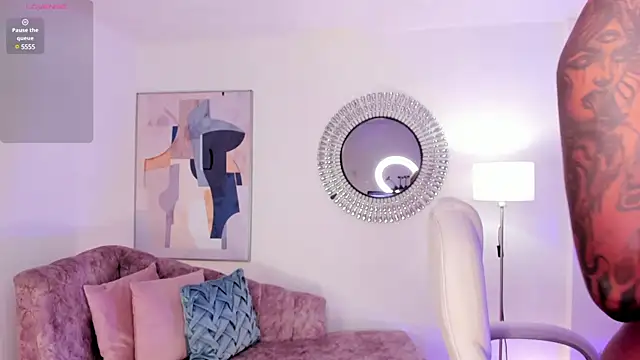 Snapshot of madisson_davon chatting on 02/06/25, 04:03 madisson davon online show from 02/06/25, 04:03