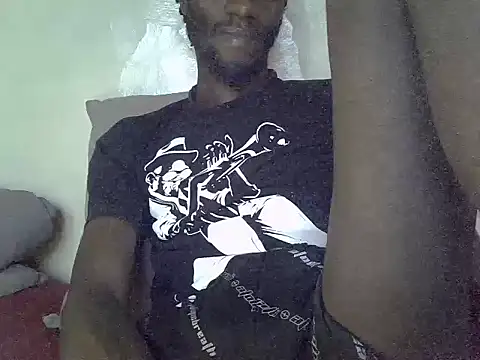 Snapshot of Delicious-D chatting on 02/21/25, 11:44 Delicious-D online show from 02/21/25, 11:44