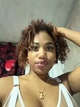 Snapshot of Lya-Kasandra chatting on 02/27/25, 02:53 Lya-Kasandra online show from 02/27/25, 02:53