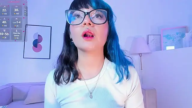 Snapshot of Sweet_Namii chatting on 11/10/25, 07:35 Sweet Namii online show from 11/10/25, 07:35