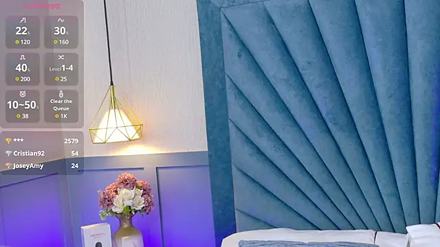 Snapshot of Camille_Torres chatting on 03/20/25, 02:10 Camille Torres online show from 03/20/25, 02:10