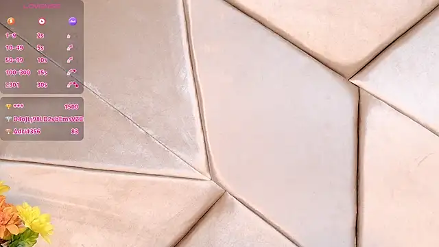 Snapshot of Camille_Torres chatting on 09/17/25, 01:24 Camille Torres online show from 09/17/25, 01:24