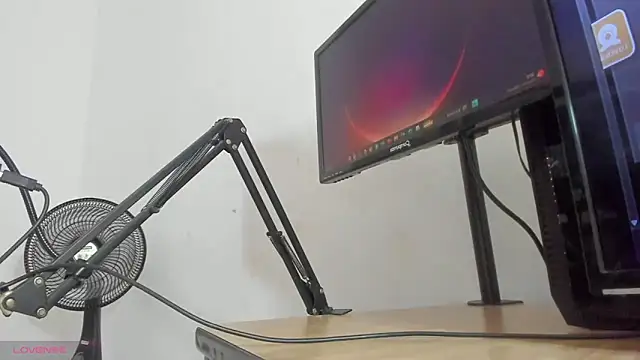 Scarlett 811 online show from 04/24/26, 08:11