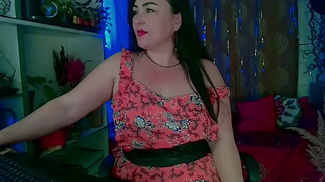 Snapshot of _Cloud_Atlas_ chatting on 01/17/25, 02:39 Cloud Atlas online show from 01/17/25, 02:39