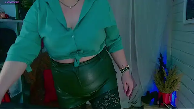 Snapshot of _Cloud_Atlas_ chatting on 02/09/25, 09:05 Cloud Atlas online show from 02/09/25, 09:05