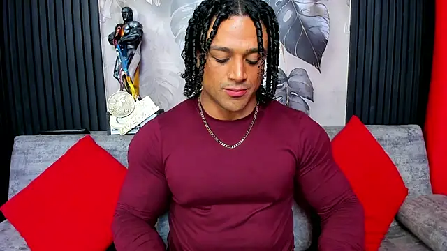 Snapshot of MikeEstevess chatting on 10/18/25, 03:09 MikeEstevess online show from 10/18/25, 03:09