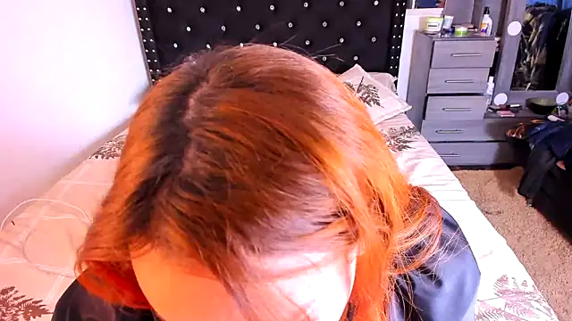 valerie luxe  online show from 12/23/24, 07:49