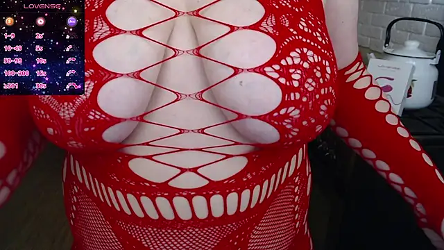 sweetpeash33 online show from 02/14/25, 09:34