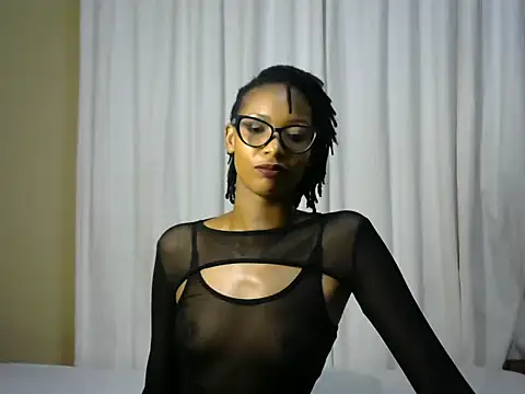 Snapshot of StarBarbiee chatting on 10/21/25, 07:03 StarBarbiee online show from 10/21/25, 07:03