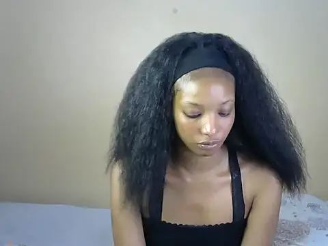 Snapshot of StarBarbiee chatting on 12/14/25, 10:09 StarBarbiee online show from 12/14/25, 10:09