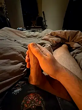 ruffuuss online show from 10/21/25, 07:36